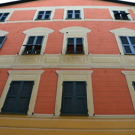 شقة Antico Palazzo Carruggio Dallorso