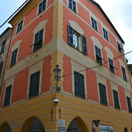 公寓 Antico Palazzo Carruggio Dallorso 基亚瓦里